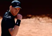 Sinner écrase Popyrin et défiera Pellegrino aux 8es de finale à Rome