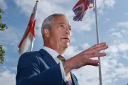 Séisme politique au Royaume-Uni : Reform UK et Verts bousculent le bipartisme