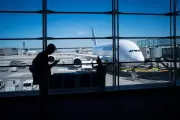 SOS-Racisme saisit le défenseur des droits pour discrimination à Roissy