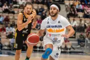 Stade Rochelais Basket : Josh Bascoe et Sasha Derradji dans le viseur