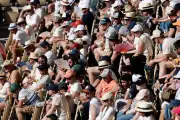 Stratégies pour survivre à Roland-Garros sous la chaleur