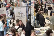 Succès du forum de l'emploi à Rians avec 47 professionnels présents