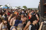 Teknival près de Bourges : 17 000 à 40 000 participants sur un site militaire