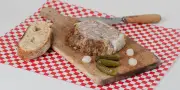 Terrine de lapin : la recette simple et savoureuse d'Émilie Bernard