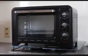 Test du mini-four Moulinex Optimo OX464811 : performances et isolation en question