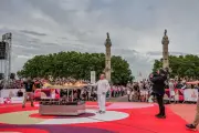 Thierry Marx, dernier relayeur de la flamme olympique à Bordeaux
