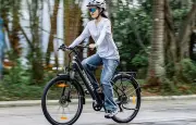 Top 4 vélos électriques plébiscités par les internautes dès 699,99 €