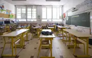 Trois animateurs périscolaires présentés à un juge pour agressions sexuelles sur vingt enfants à Paris