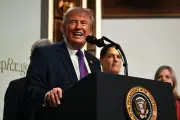 Trump crée un fonds d'indemnisation pour ses partisans poursuivis sous Biden