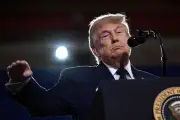 Trump manque le mariage de son fils pour se concentrer sur l'Iran