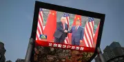 Trump reçu à Pékin avec faste et mise en garde sévère