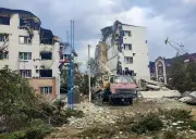 Ukraine dément viser des civils après frappe sur lycée en zone occupée