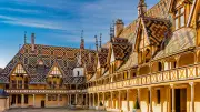 Vacances en voiture électrique : Beaune en tête de notre classement