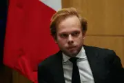 Yaël Braun-Pivet saisit le déontologue après une photo de Charles Alloncle dans Paris Match