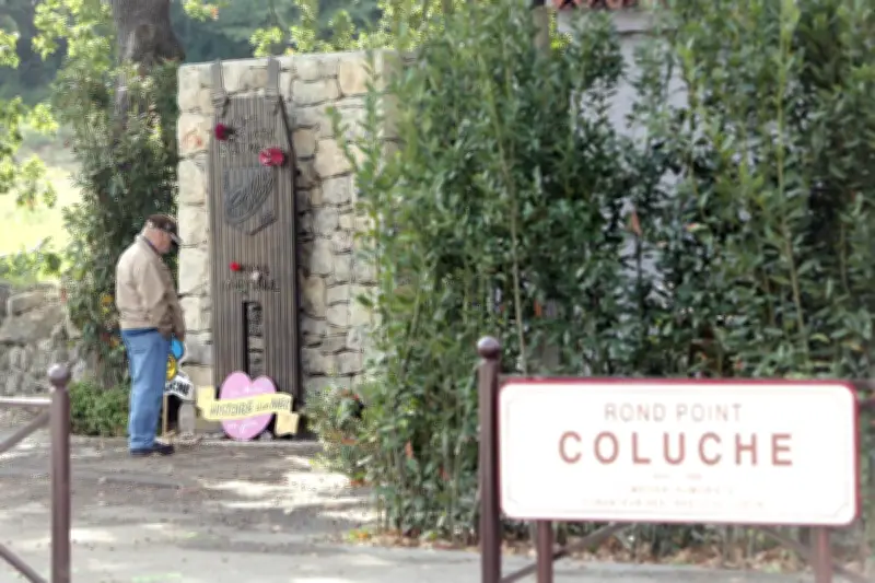 40 ans après la mort de Coluche à Opio : un lieu de mémoire vivant