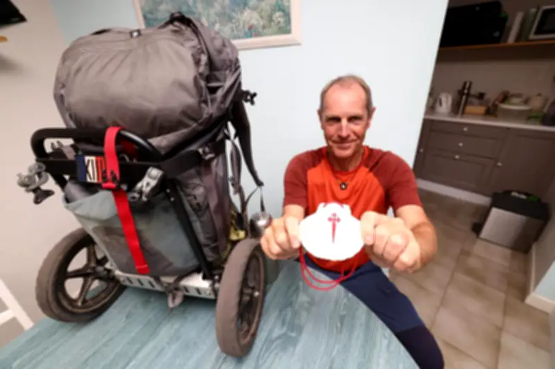 À 63 ans, il parcourt 2 000 km à pied de Mandelieu à Compostelle en 73 jours