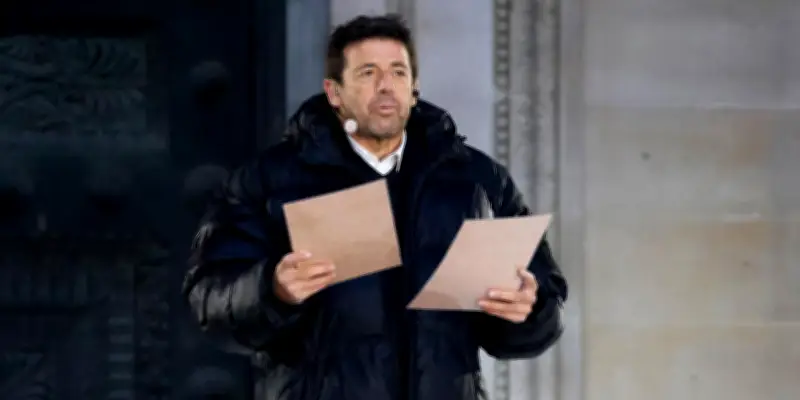 Affaire Bruel: garde à vue prolongée de 24 heures pour violences sexuelles