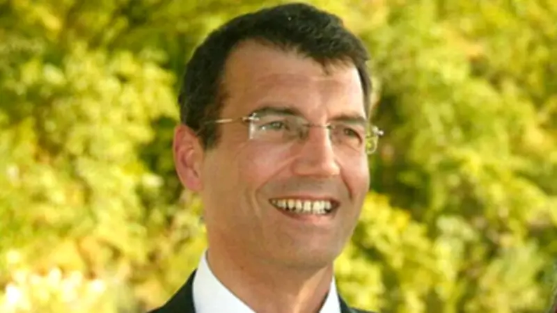 Affaire Dupont de Ligonnès : un faux prêtre aurait confessé le suspect en 2022