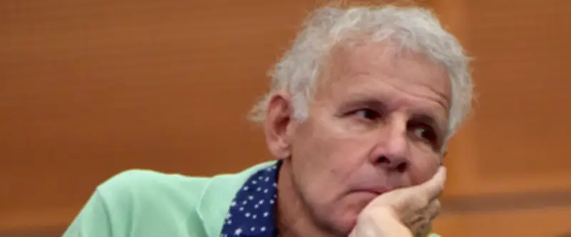 Affaire PPDA : deux nouvelles plaintes pour agression sexuelle, une classée sans suite ressurgit
