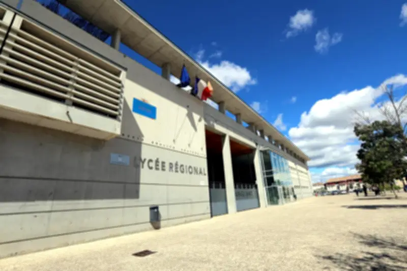Agression d'une professeure au lycée Janetti : un rassemblement de solidarité prévu