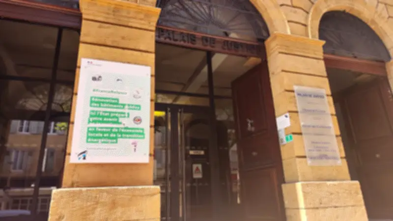 Aide-soignante jugée pour violences sur handicapés : elle dénonce une vengeance