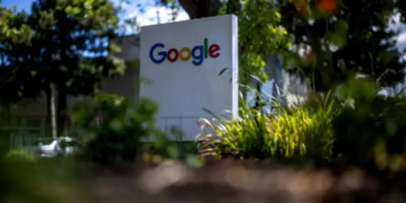 Alphabet, maison mère de Google, intègre l'indice Dow Jones