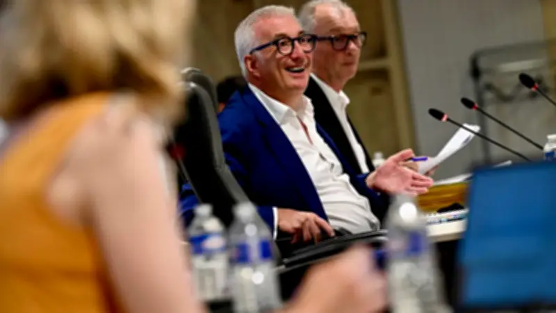 Alès : le maire Christophe Rivenq vante un désendettement record