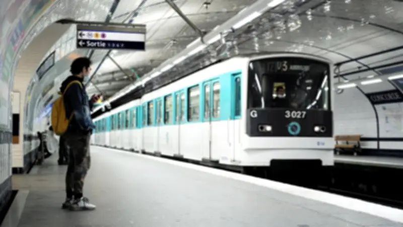 Amende de 200 euros dans le métro pour transport d'une télévision
