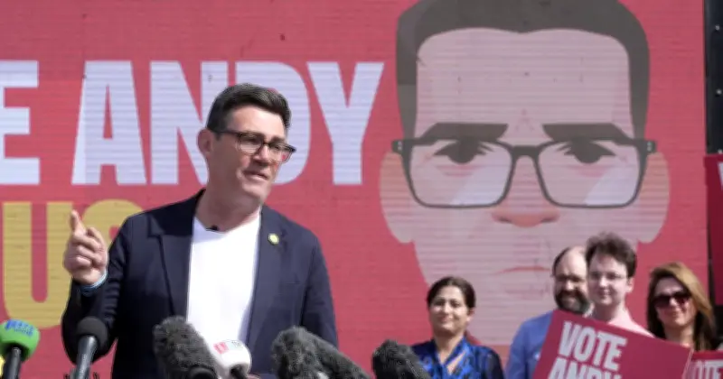 Andy Burnham : le "Roi du Nord" vise Westminster et défie Starmer