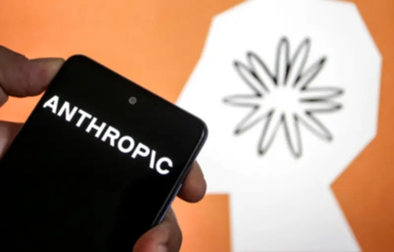 Anthropic appelle à une pause mondiale dans le développement de l'IA