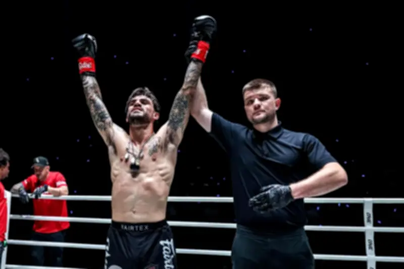 Arthur Klopp : troisième victoire en kick-boxing en Thaïlande