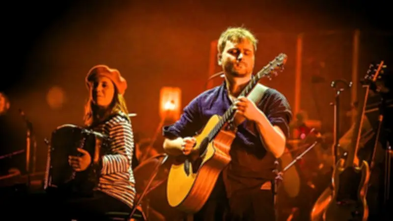 Au Festival de Nîmes, la bande originale de Clair Obscur fait vibrer les fans