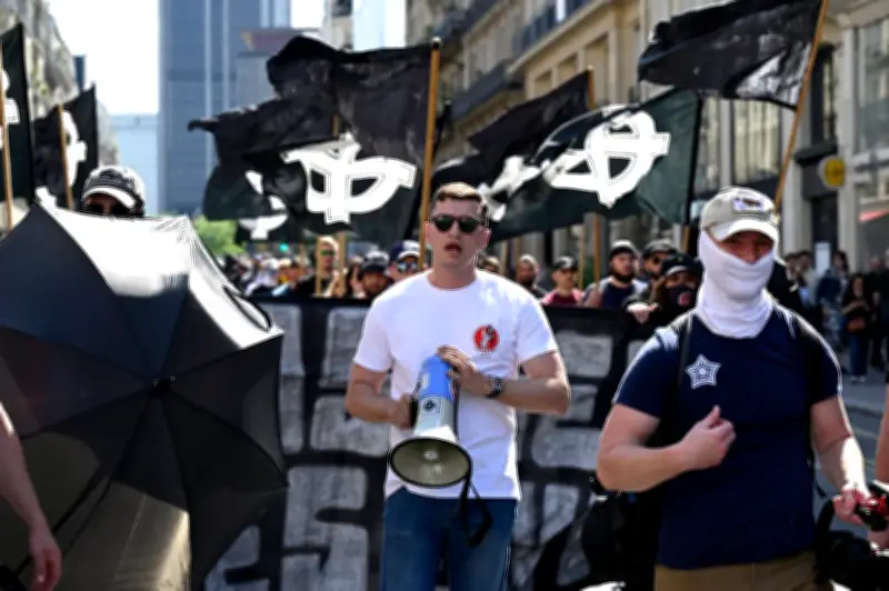 Au mariage d'une attachée de presse du RN : identitaires et néofascistes à foison