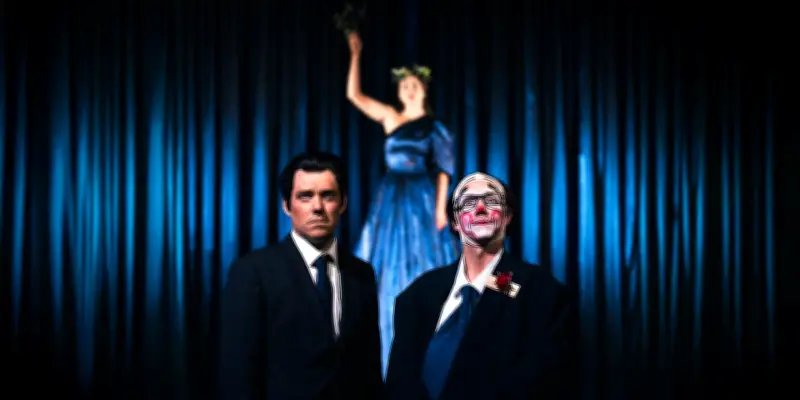 Au Théâtre 13, « Sarkhollande » peine à raconter une époque et ses deux présidents