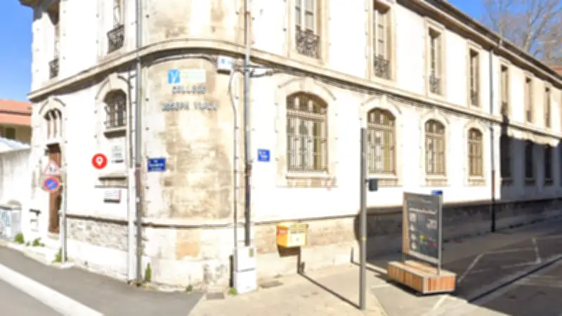 Avignon : une collégienne de 13 ans se jette par la fenêtre