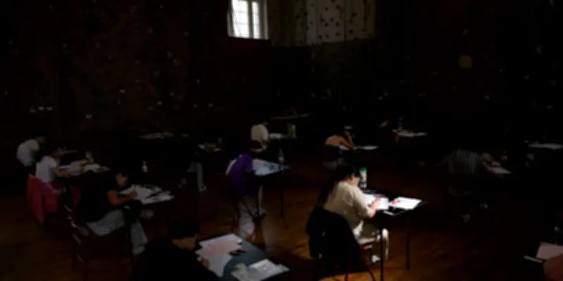 Bac de français 2026 : sujets dévoilés pour les voies générale et technologique
