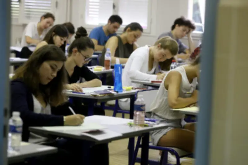 Baccalauréat et IA : la fraude explose, le diplôme menacé ?