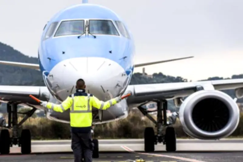 Baisse de taxe sur billets d'avion : des gagnants et des perdants