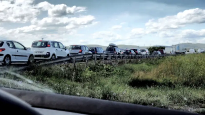 Bouchons sur l'A75 : le fauchage en cause, pas d'accident