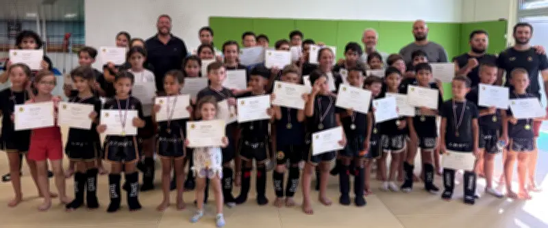 Boxe : passages de grade réussis pour le club Xplosif 7 à Sète