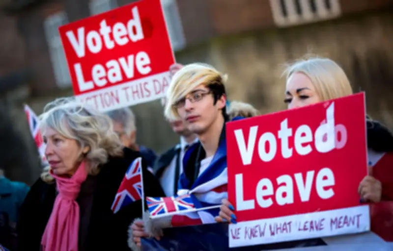 Brexit 10 ans après : promesses non tenues et désillusion britannique