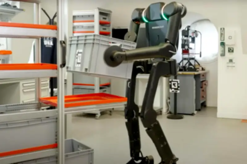 Calvin, le robot humanoïde français qui va révolutionner l'industrie