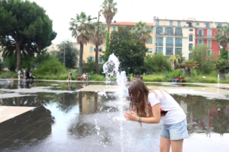 Canicule: 37°C attendus dimanche dans les Alpes-Maritimes, vigilance orange maintenue