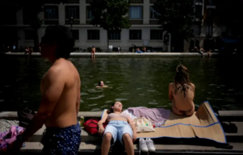 Canicule : 58 départements en rouge, un record absolu