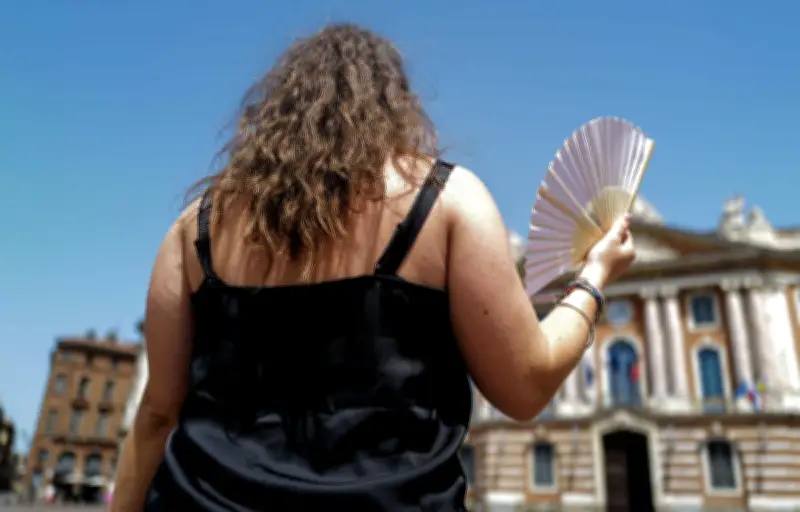 Canicule exceptionnelle : 54 départements en vigilance rouge, records de température