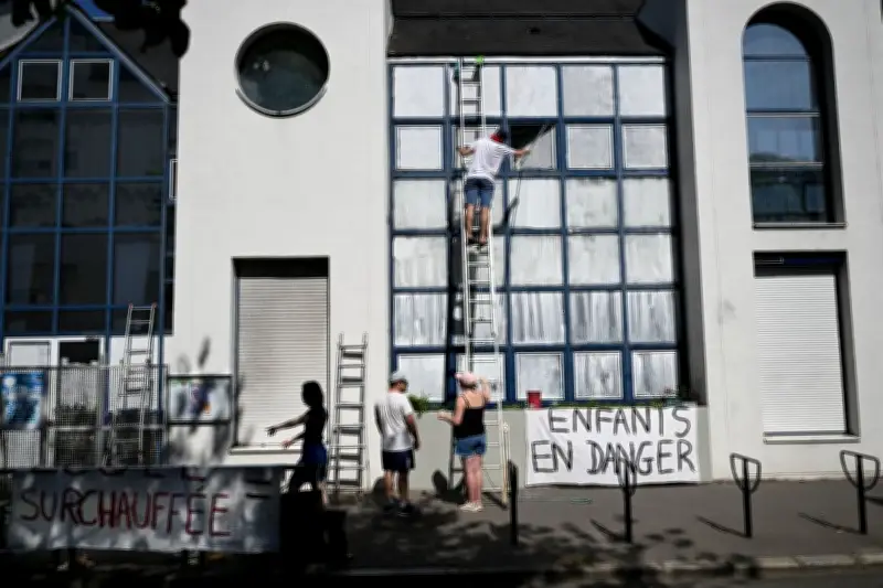 Canicule à l'école : mobilisation pour un plan d'urgence