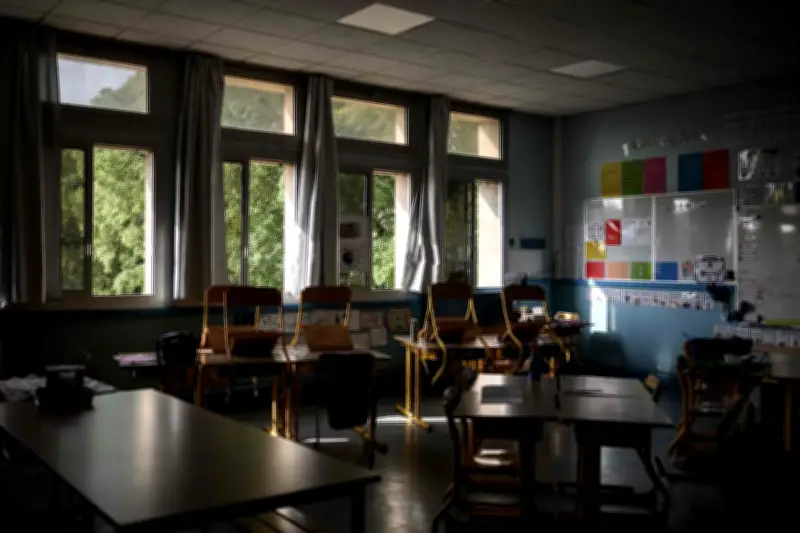 Canicule : les parents face au cas par cas dans les écoles