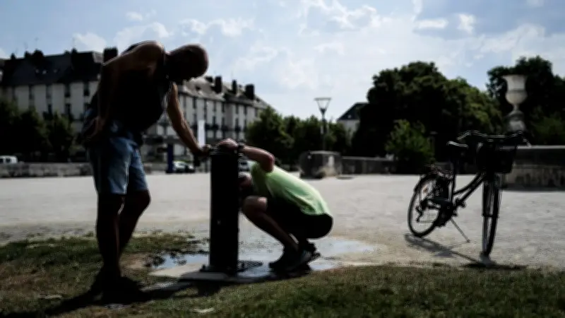 Canicule mai 2026 : 300 décès en excès en France