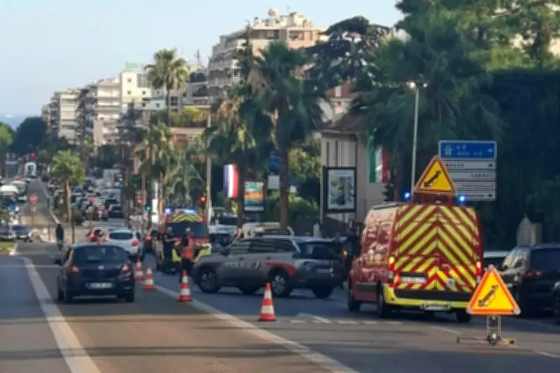 Cannes : motard blessé par une conductrice en fuite, un policier fait usage de son arme