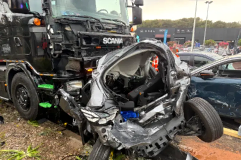 Carambolage à Antibes : l'état psychologique du chauffeur inquiète, 8 blessés légers